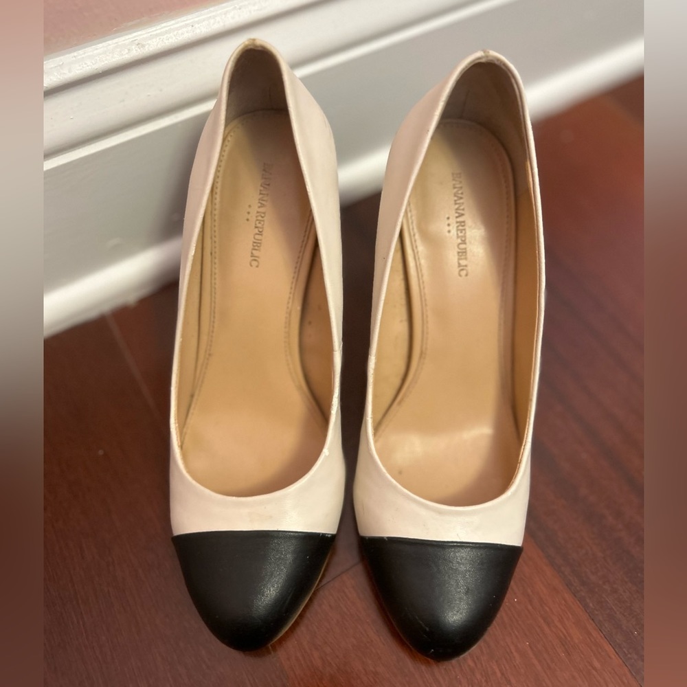 Banana Republic Size 7 Colorblock Block Heels
